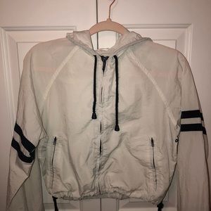 Brandy melville cropped windbreaker